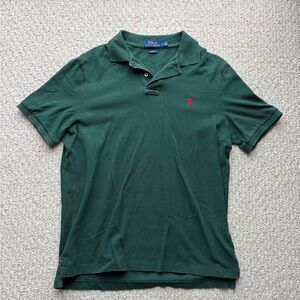 Polo by Ralph Lauren Men's Green Polo Shirt. Size Medium.